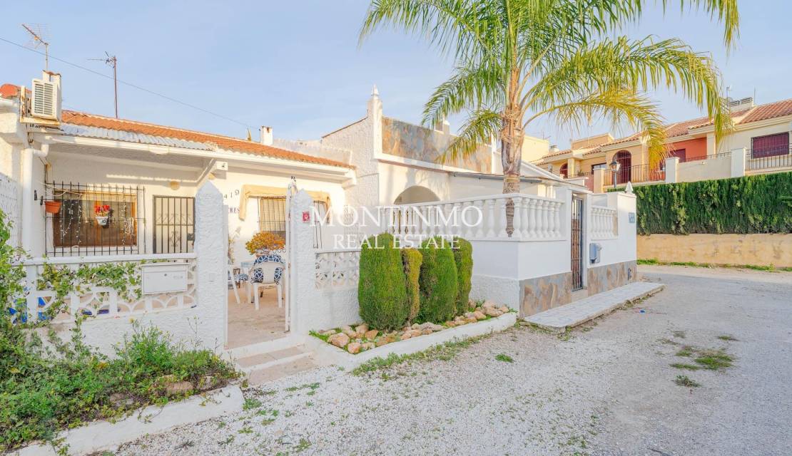 Bungalow · Sale · Torrevieja · La Siesta - El Salado -  Torreta