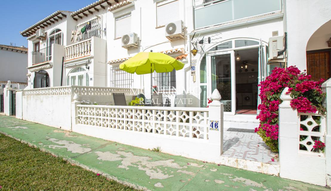 Bungalow · Venta · Torrevieja · Lago Jardin
