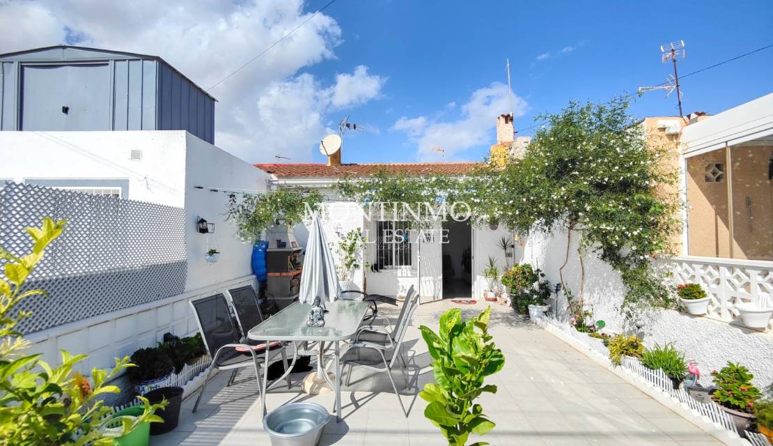 Bungalow · Venta · Torrevieja · Torreta - Salado