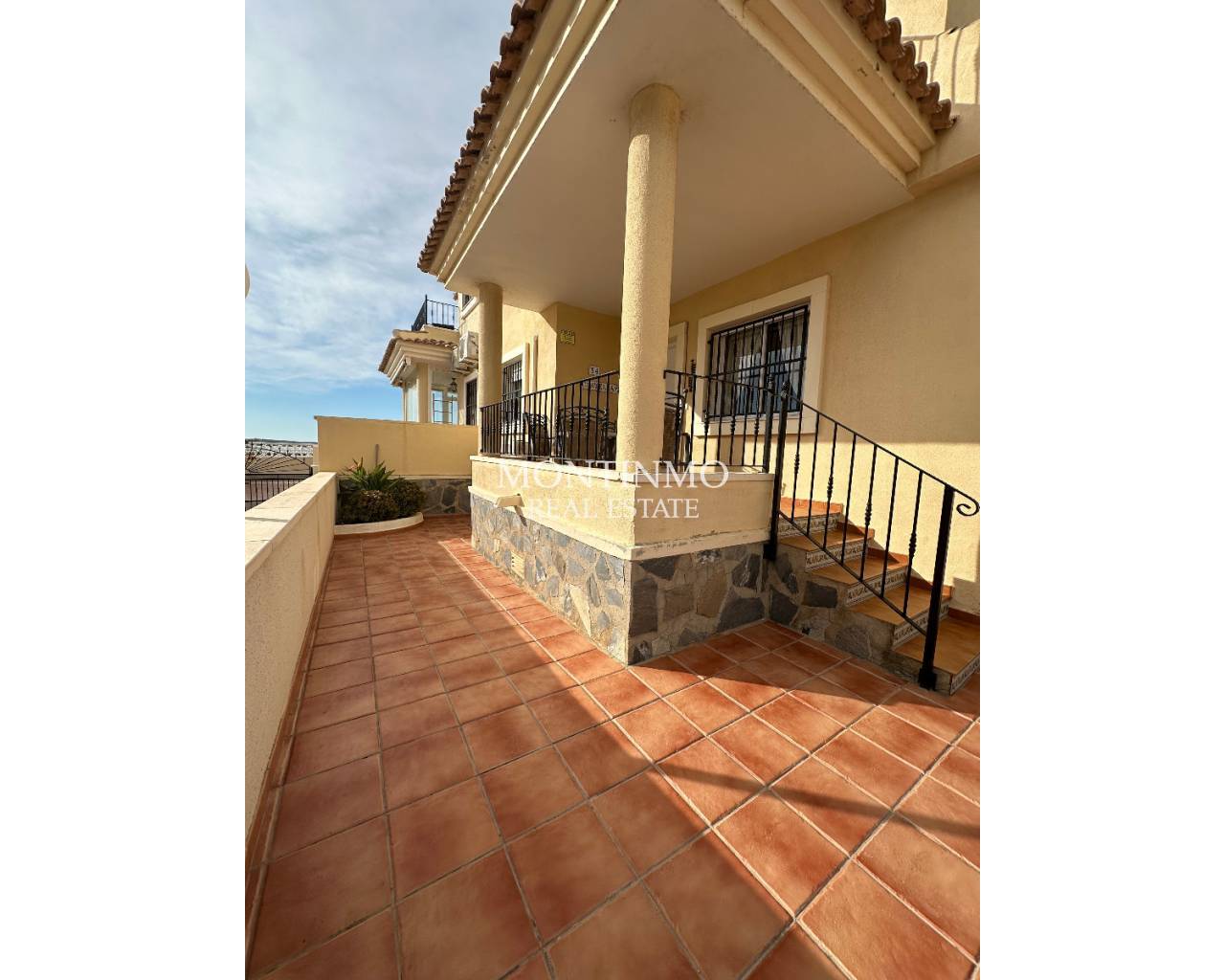 Casa adosada / Duplex - Venta - Ciudad Quesada - MI3321