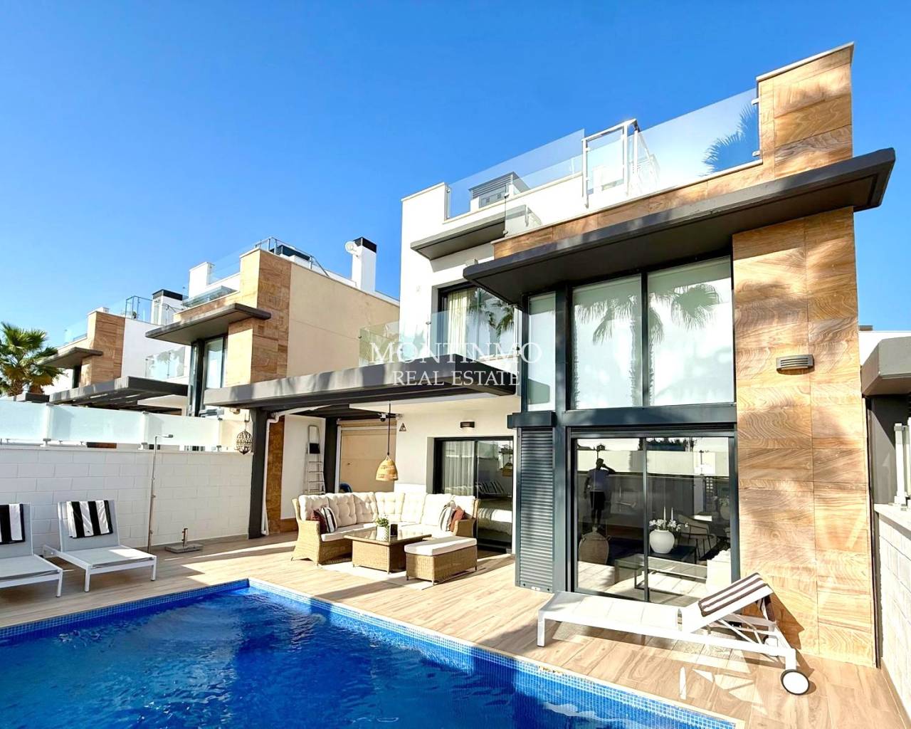 Chalet - Venta - Orihuela Costa - IC-60817