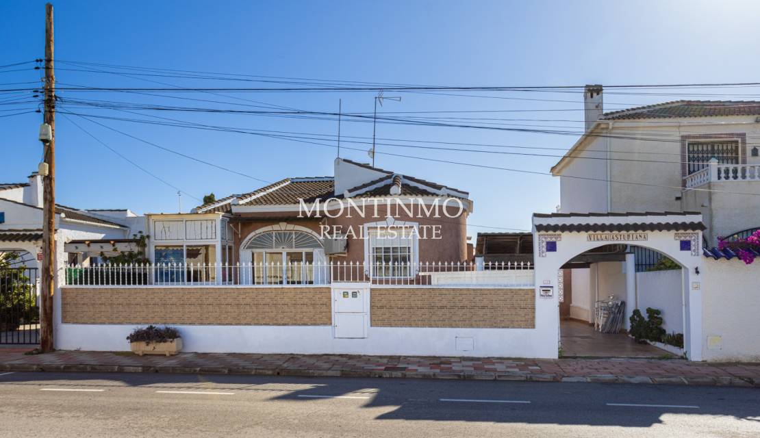 Villa · Sale · Torrevieja · San Luis