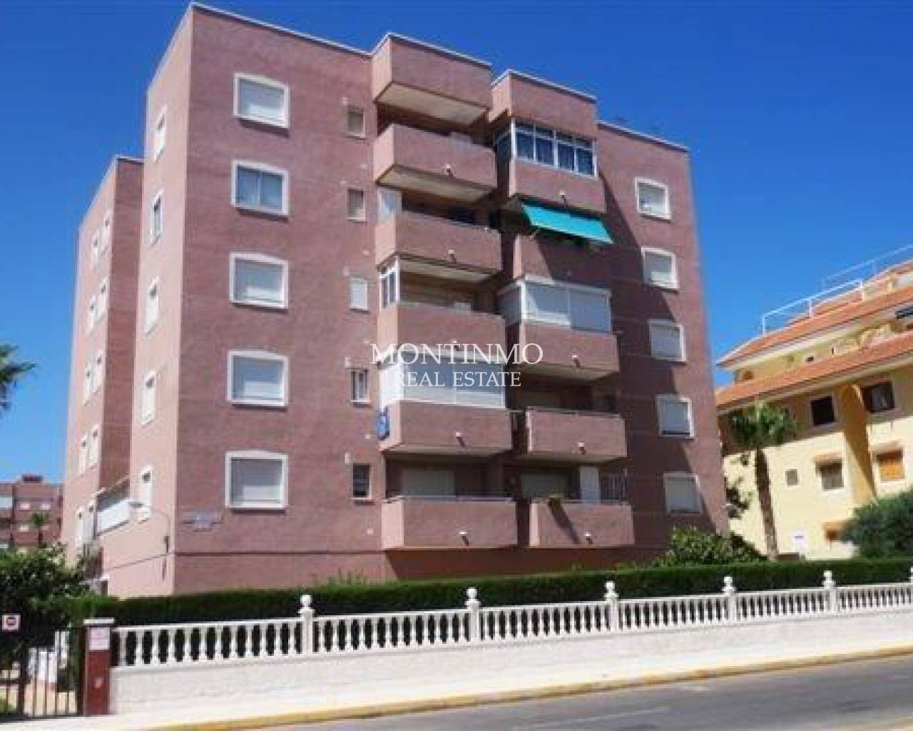 Sale - Apartment Penthouse - La Mata - Center